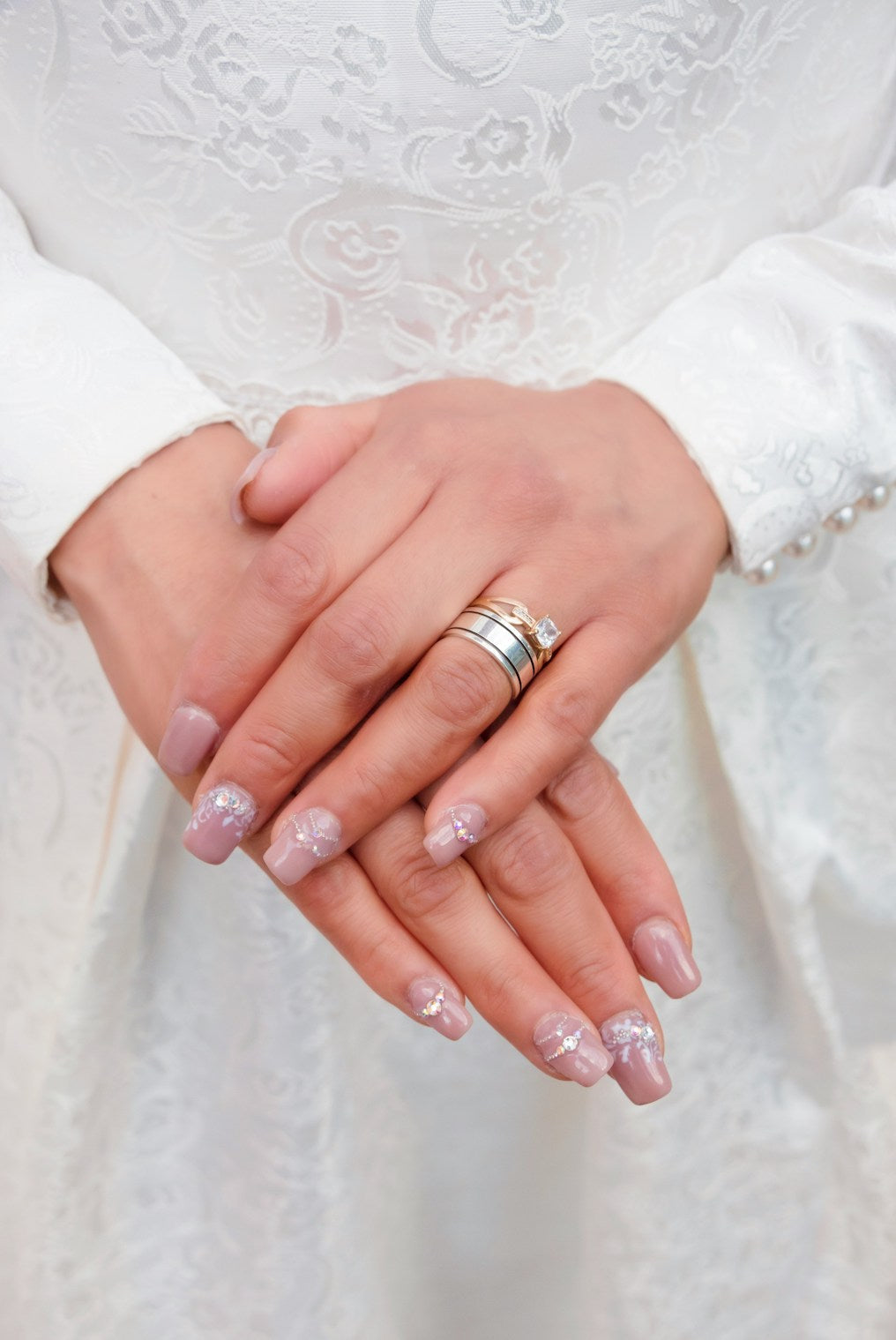 Top Ten Classy and Natural Wedding Nails Ideas for Nail Techs