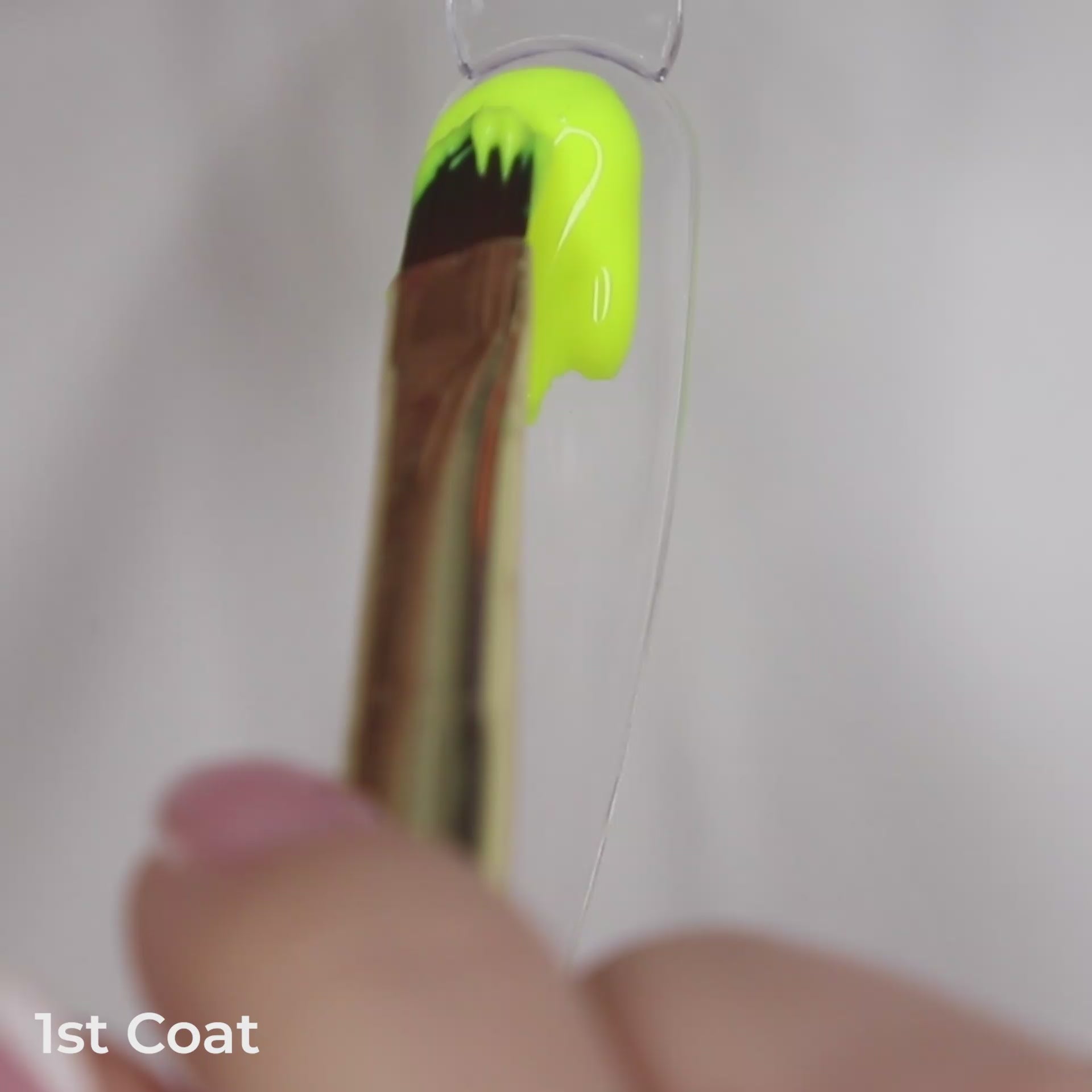 Load video: Glowing